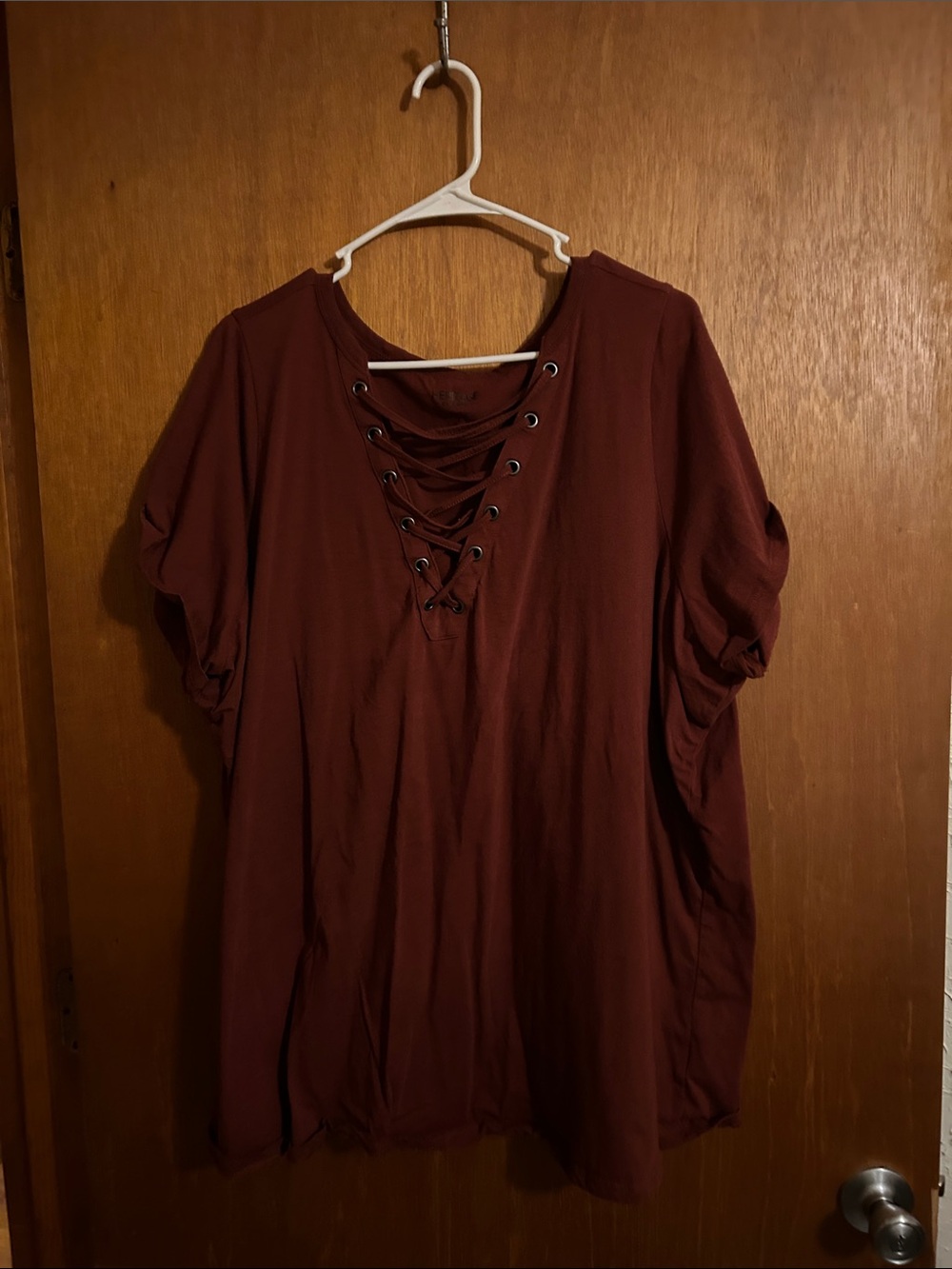 Lace-Up V-Neck Short Sleeve Top - Wine Red